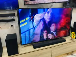 Clear Quality Picture Samsung QLED Q60B Glossy + Soundbar