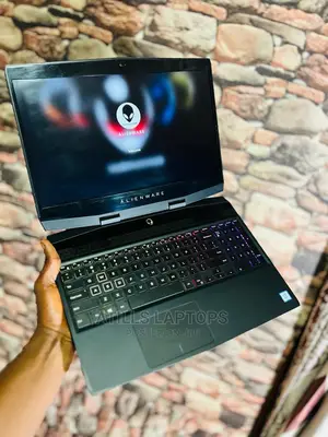 Laptop Alienware Area-51m 32GB Intel Core I7 SSD 512GB