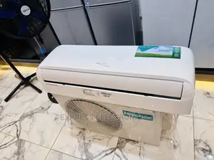Deep Airflow Split Hisense 2.0hp R410 Gas AC White