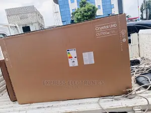 Neatly Sealed in Box Samsung UHD Smart 55”Cu7172