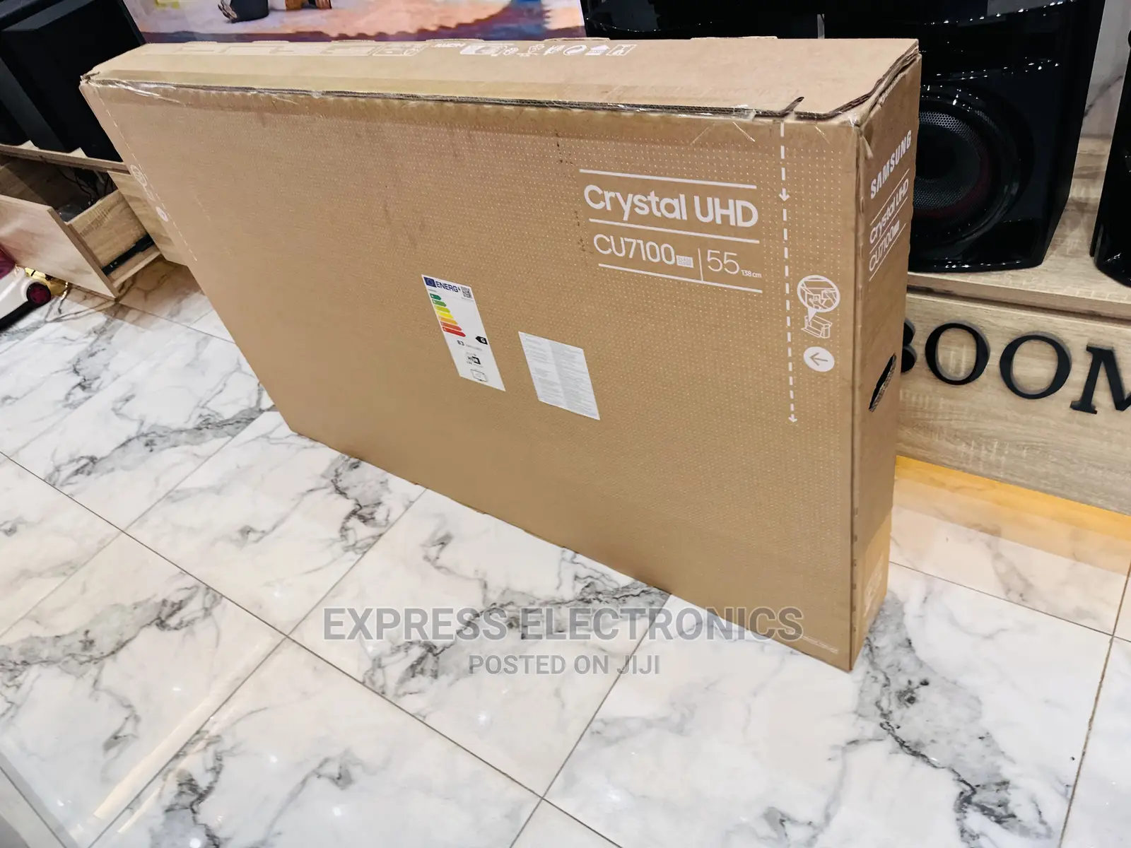 Triluminos Display Samsung 55”Cu7172 UHD Smart Tv