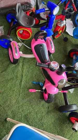 Tricycles (Kids) 2-4 years