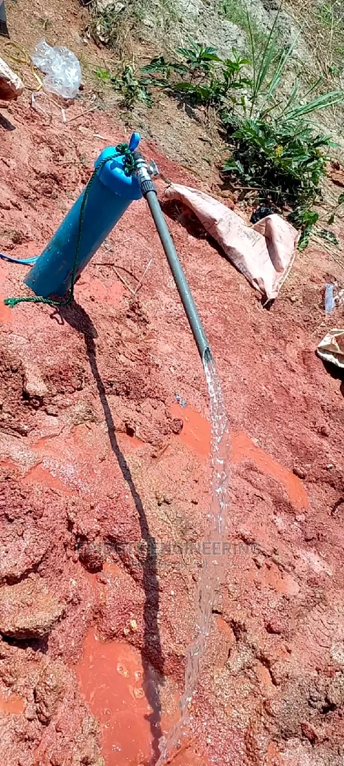 Small Machine Water Borehole Drilling at Kronom