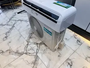 Hisense Split R410 Gas 2.5hp