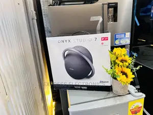 Call  or but From Us Bluetooth Speaker Onyx 7