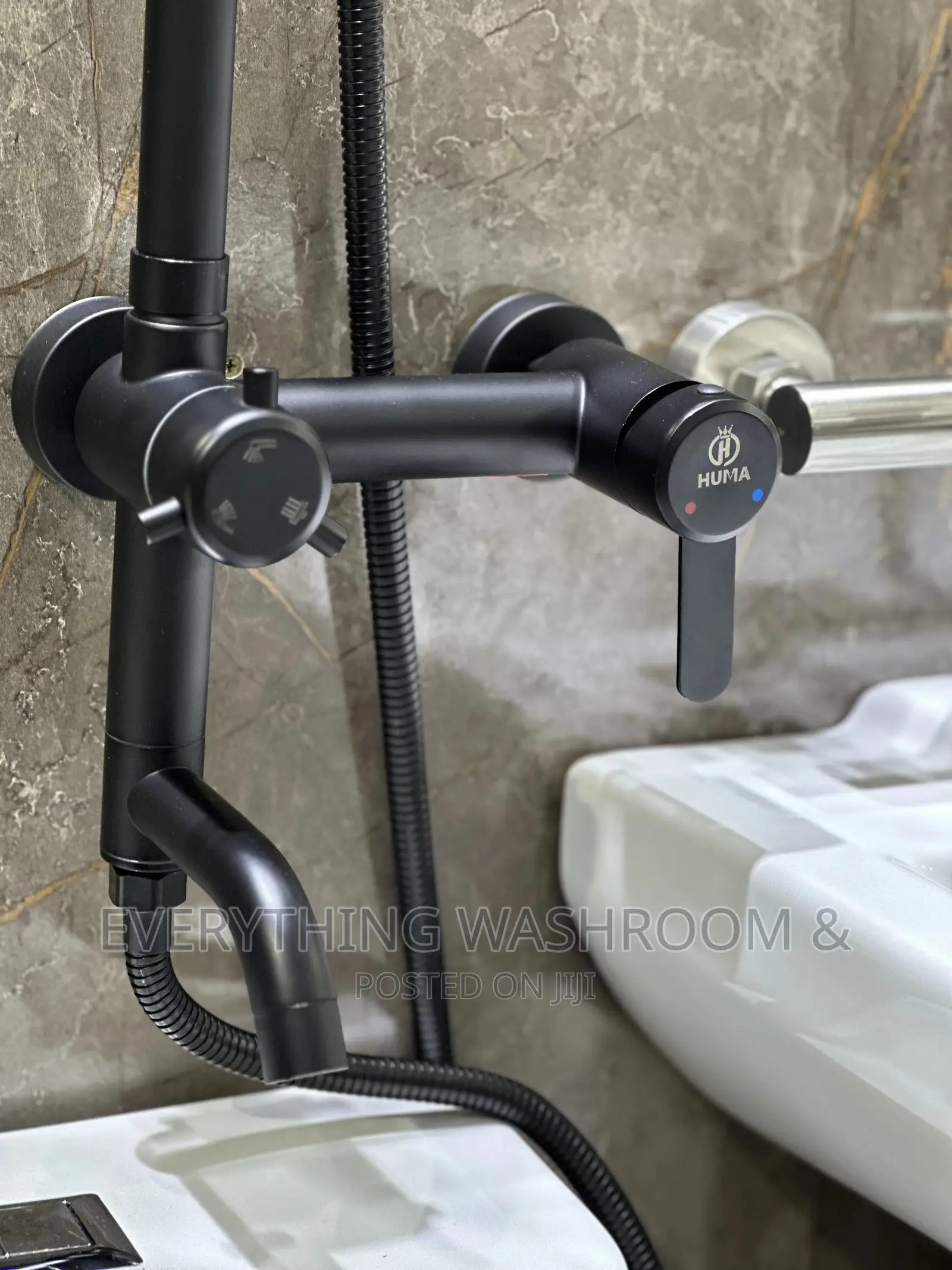 Pure Black Shower_three in One Shower_shower Pole Stainless