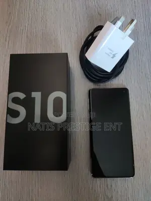 New Samsung Galaxy S10 128 GB Black