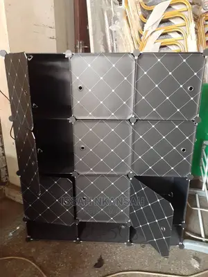 9 Cubes Plastic Wardrobe