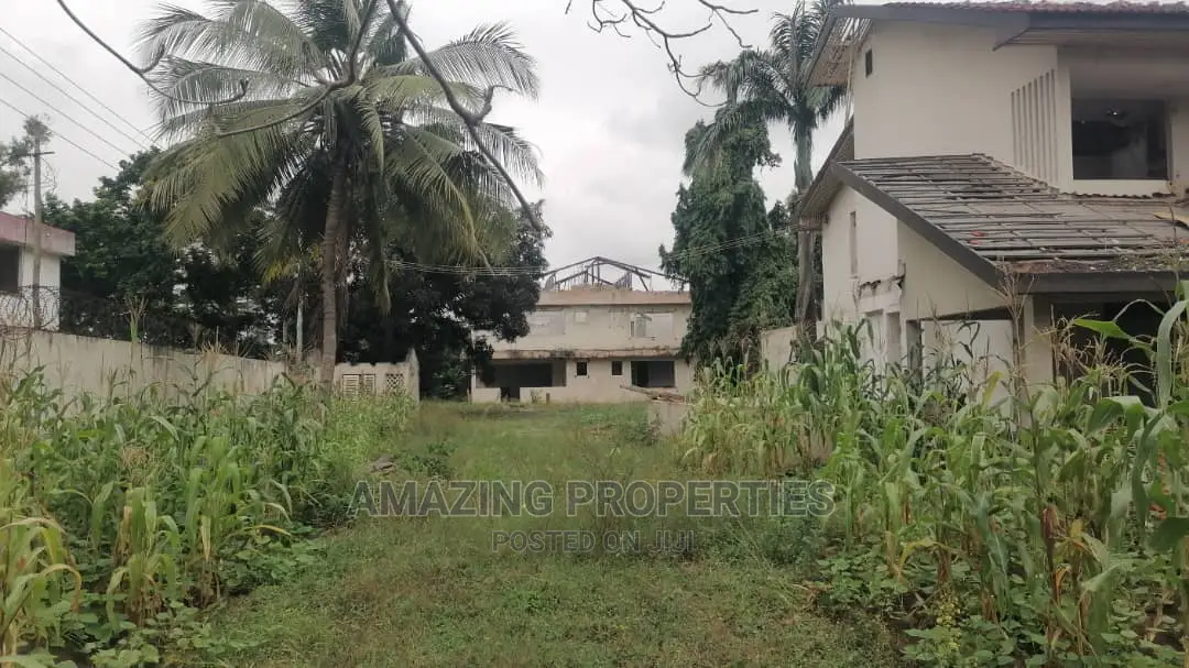 Land at East Airport for Sale 5.4 Acres