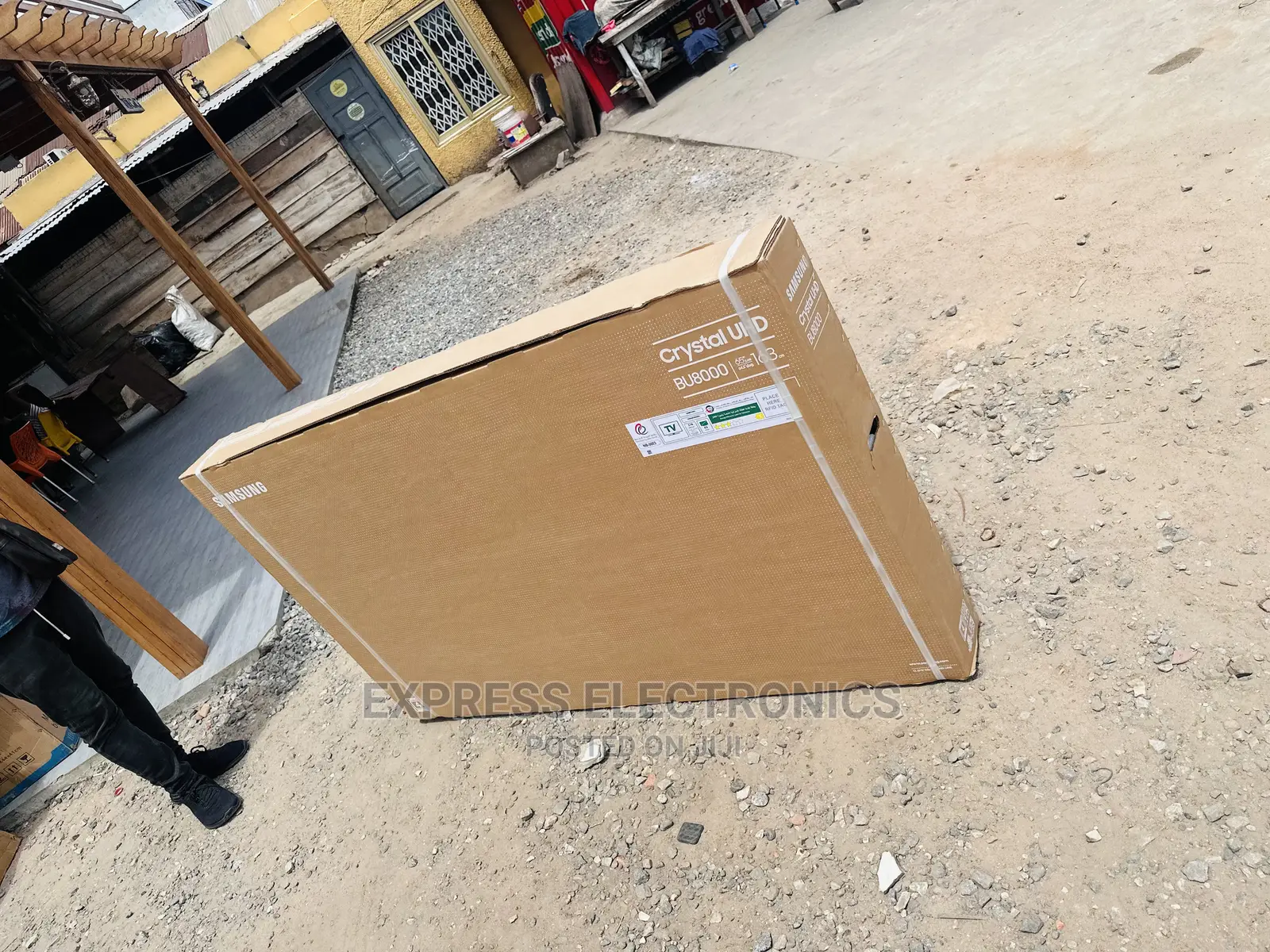 Ultra Fast Processor UHD Smart Samsung 65”Bu8000 Tv 