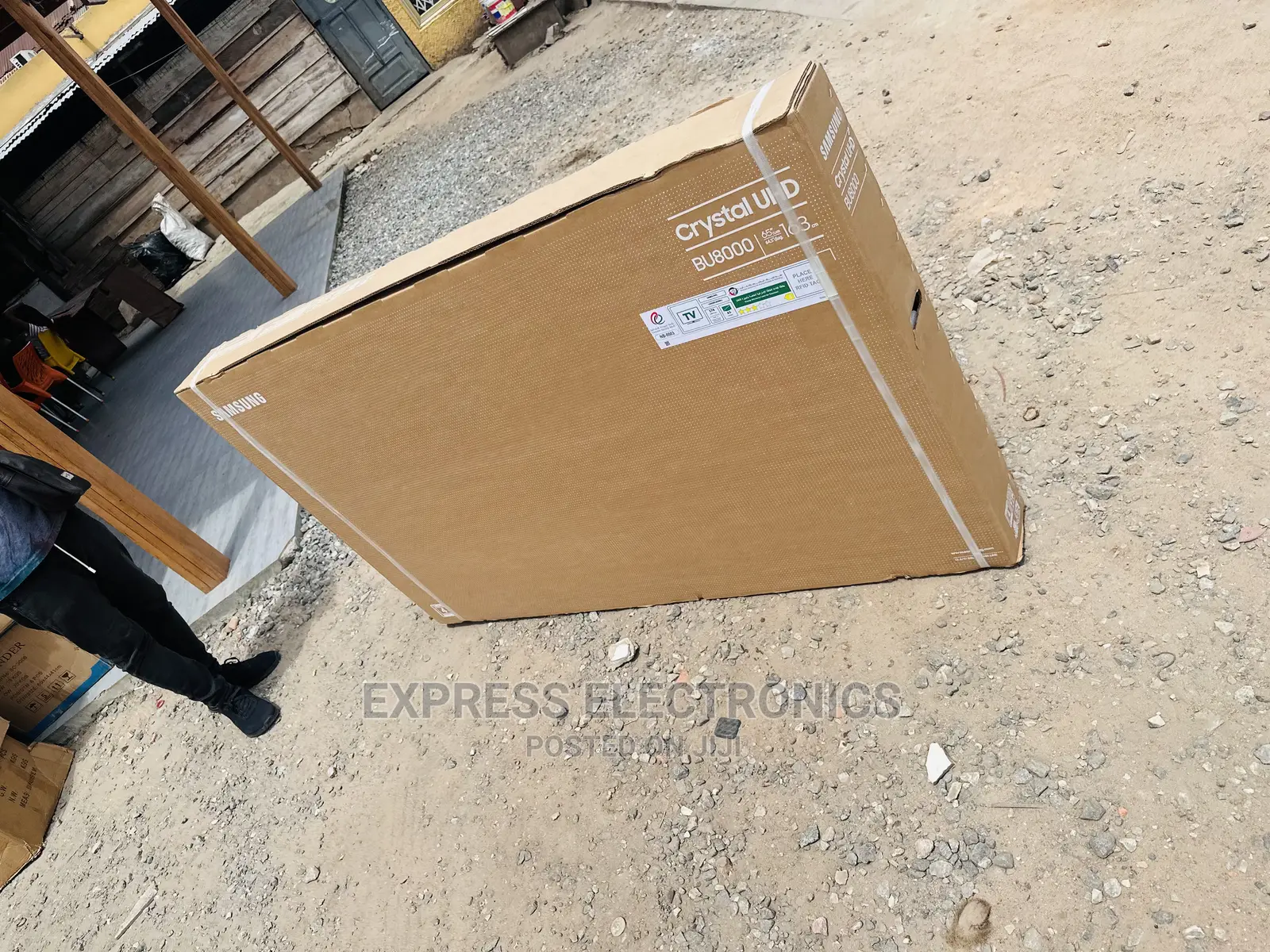 Stunning  Smart Samsung UHD 65”Bu8000 Tv 