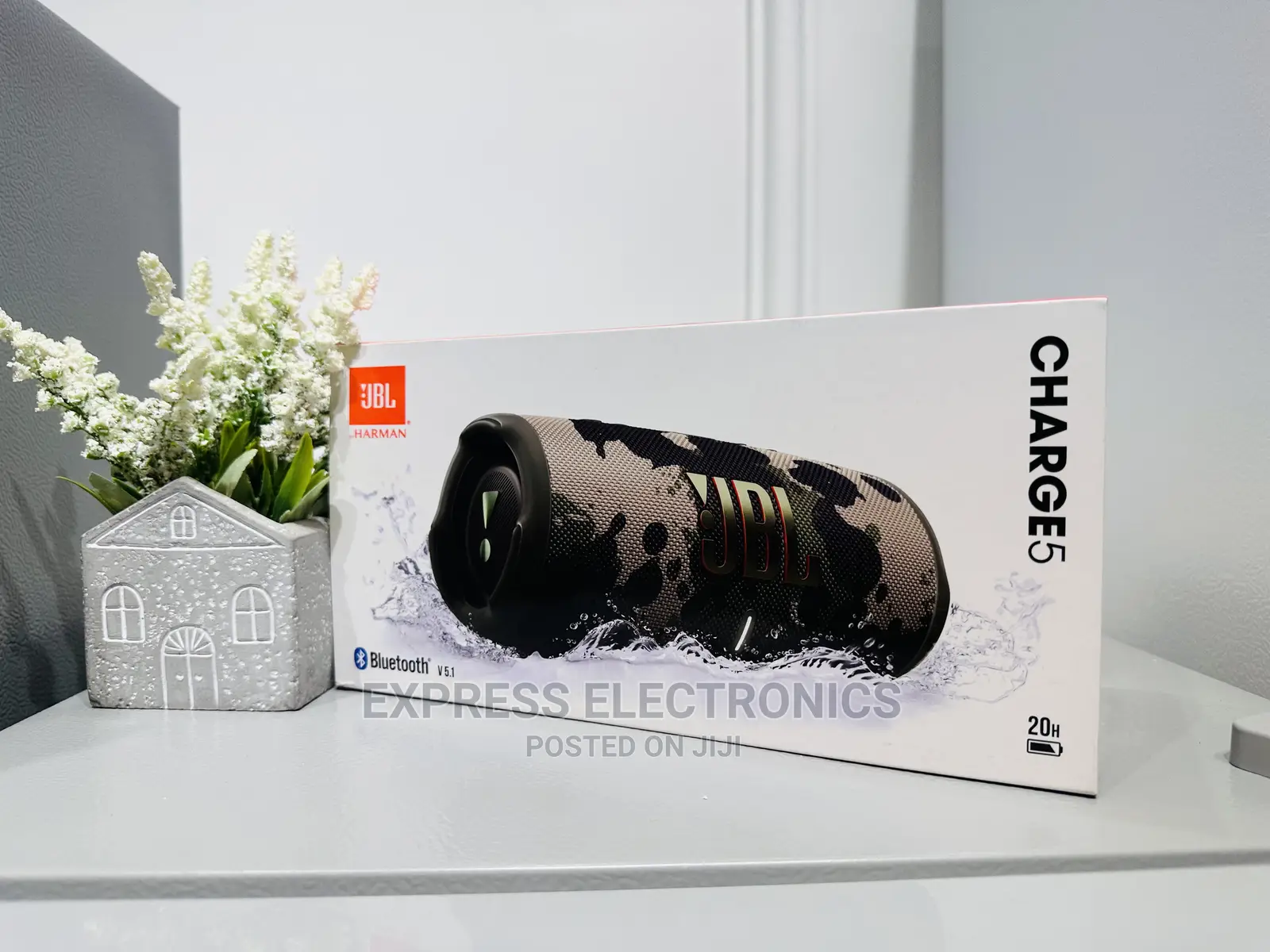 Eco Friendly Sleek JBL Bluetooth Speaker Charge 5