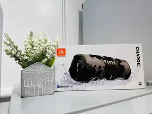 JBL Bluetooth Speaker Dual JBL Bass Radiators Charge 5