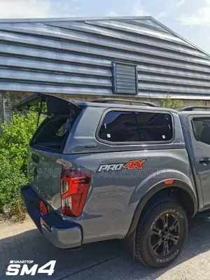 Nissan Navara Canopy