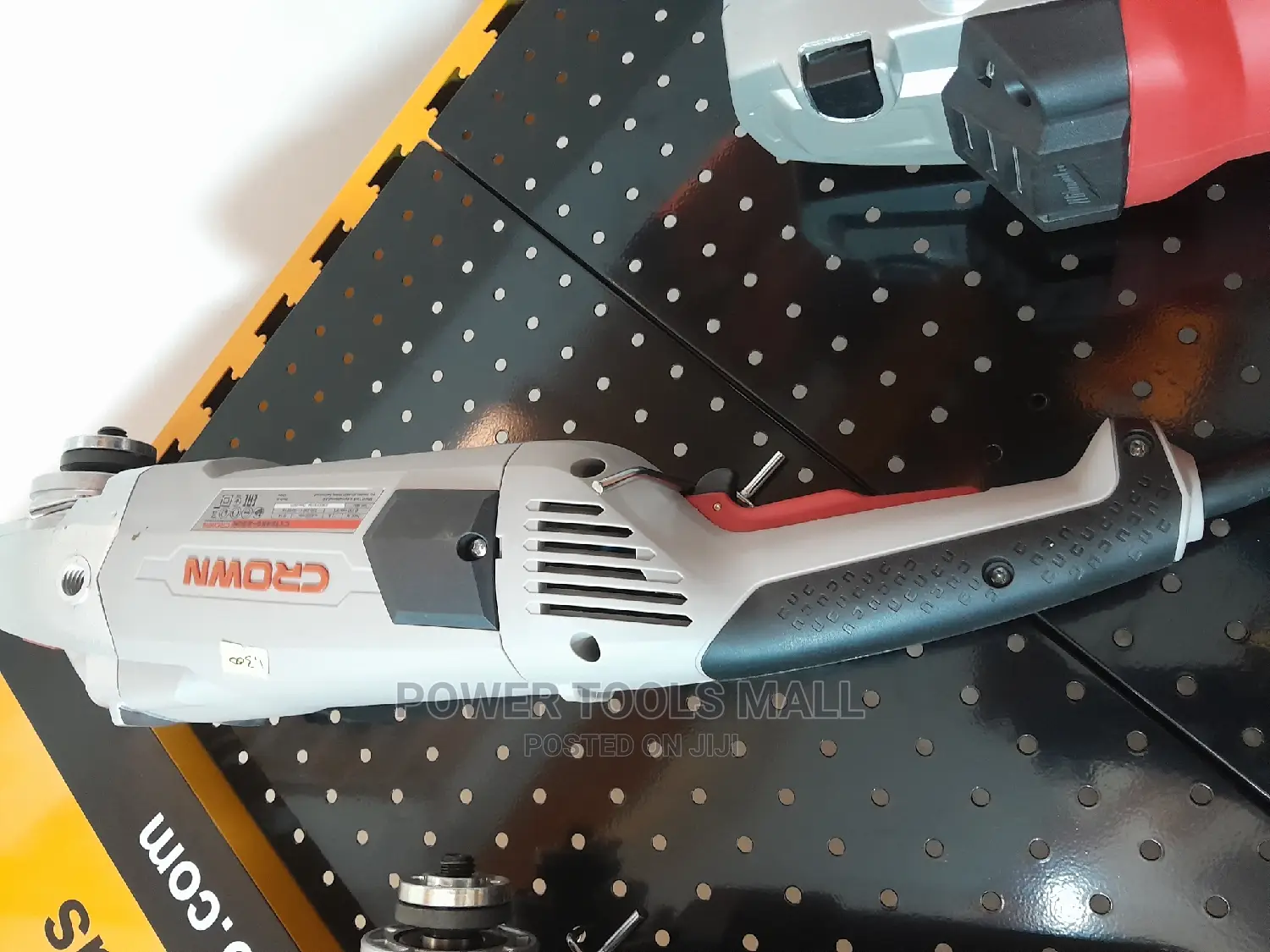 Crown Ct13500 Corded Electric Angle Grinder, 2200w