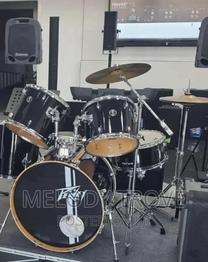 Peavey 5-Piece Complete Rock Drumset