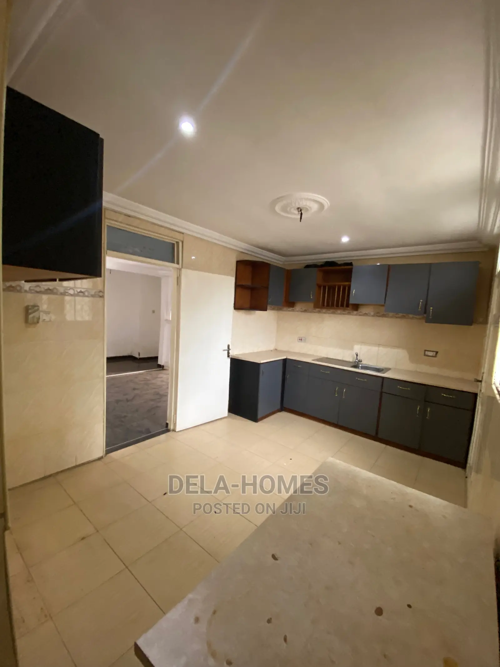3bdrm Apartment in Lakeside Estate, Ashaley Botwe for rent