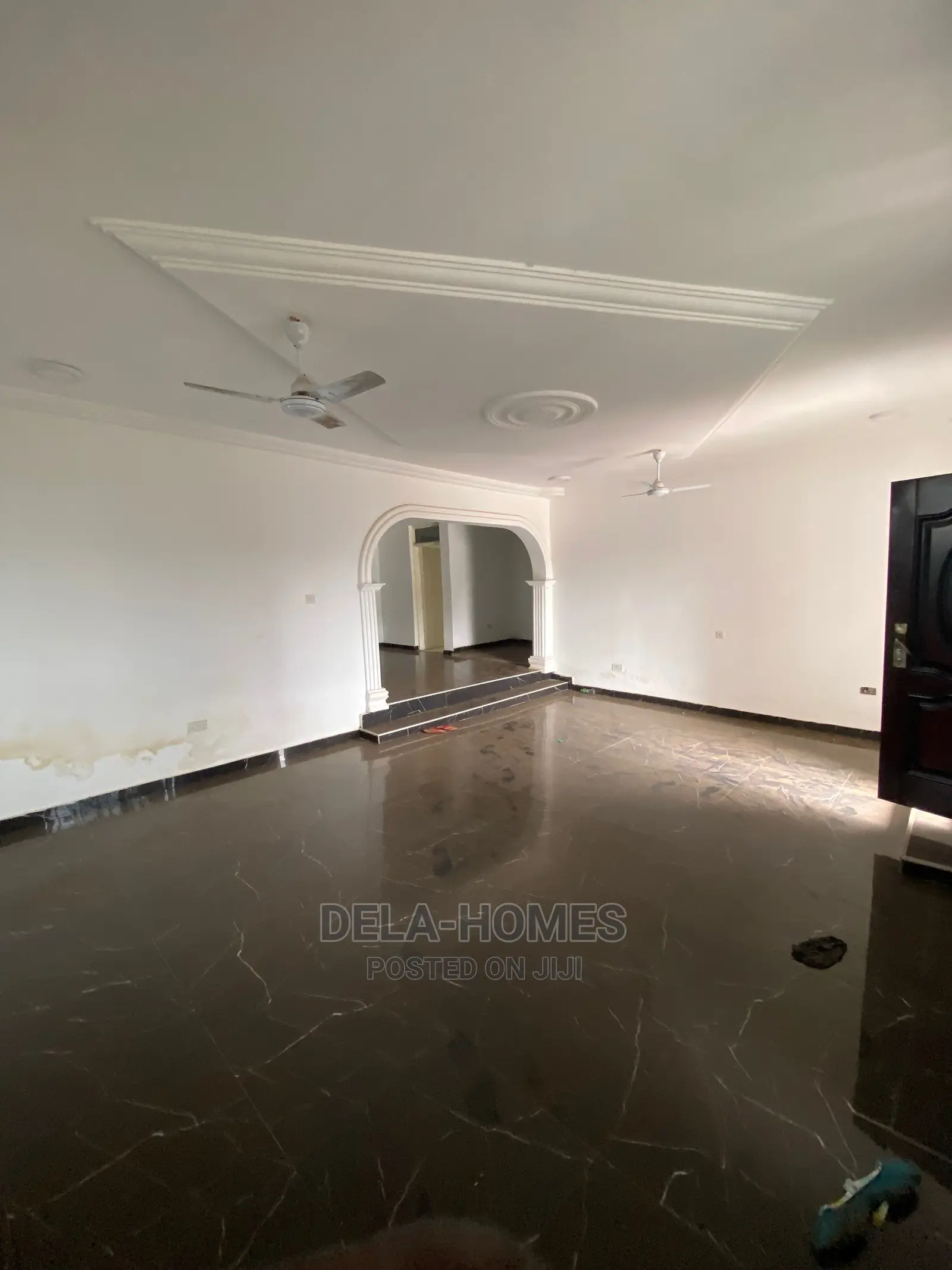 3bdrm Apartment in Lakeside Estate, Ashaley Botwe for rent