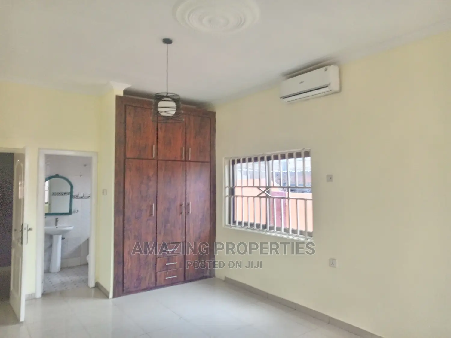 3bdrm House in For Rent 3 Bedrooms for rent