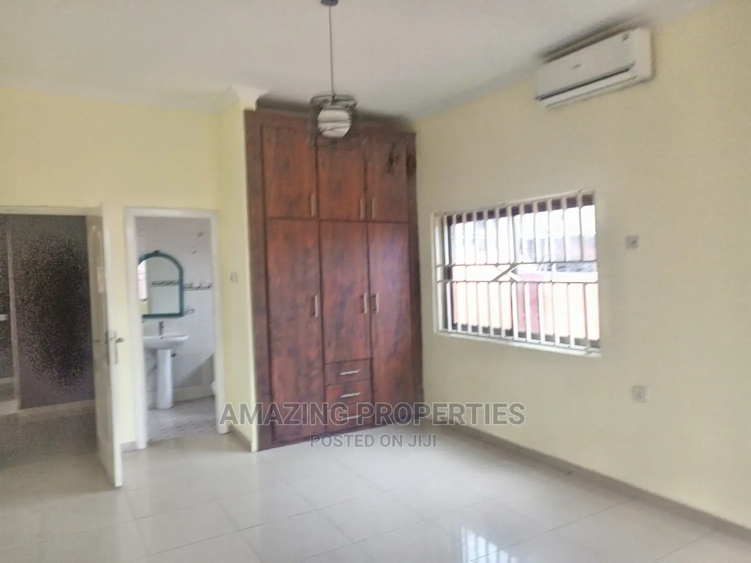 3bdrm House in For Rent 3 Bedrooms for rent