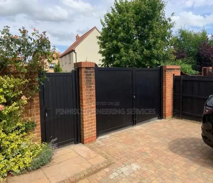 Door/ Black Gate/ Metal Gate /Entrance Gate