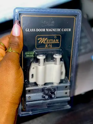 Glass Door Double Head Magnetic Catch