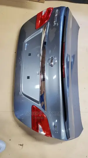 Nissan Sentra 2017,2018,2019,2020 Boot