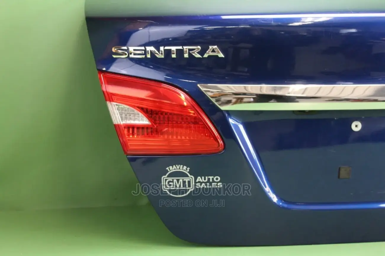 Nissan Sentra 2017,2018,2019,2020 Boot