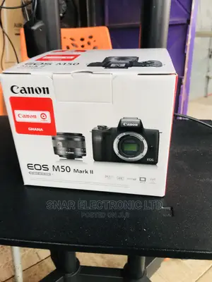 Originally Canon Eos M50 Camera Mark Ii / Ef-M15-45mm Lens