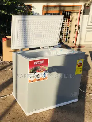 Neatly Sealed Zara Singledoor Chest Freezer 260 Liters