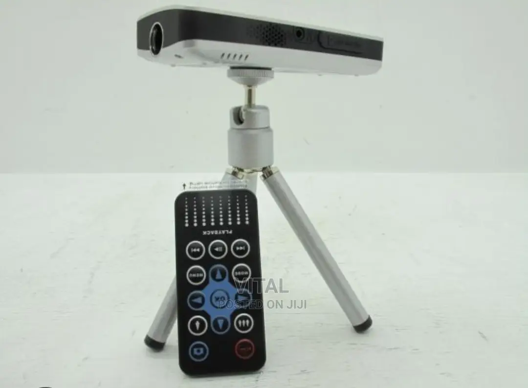 Pocket Projector /Aiptek Pocket Cinema V10