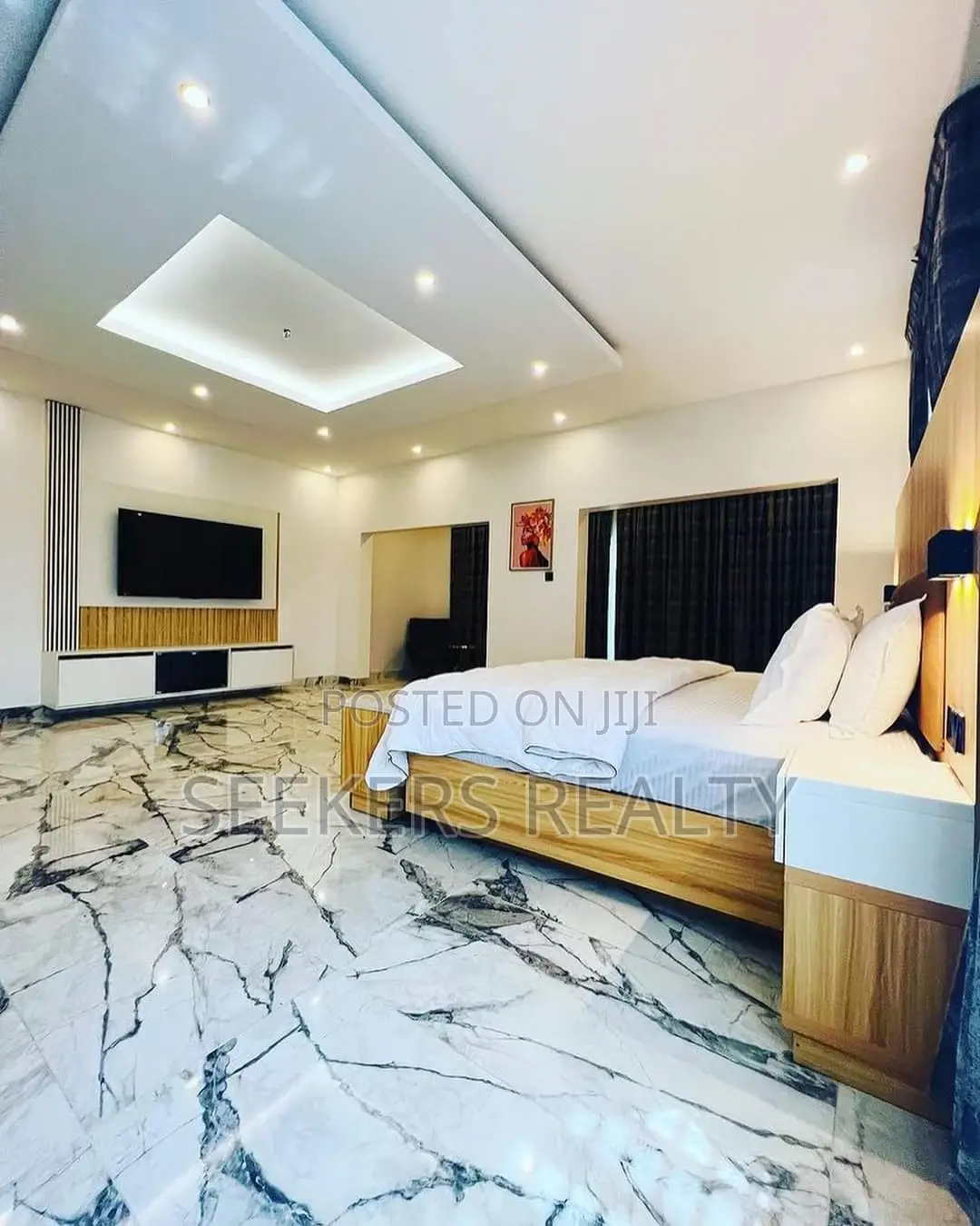 Furnished 10bdrm Mansion in Seekers Realty, Accra Metropolitan for sale