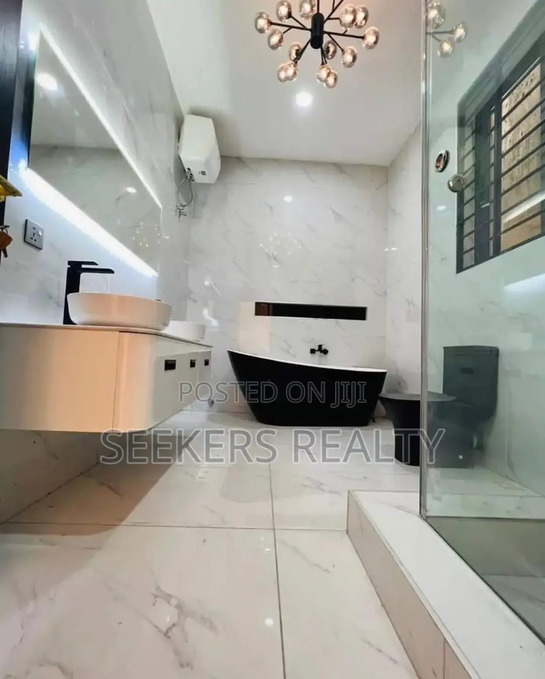 4bdrm House in Seekers Realty, Achimota for sale