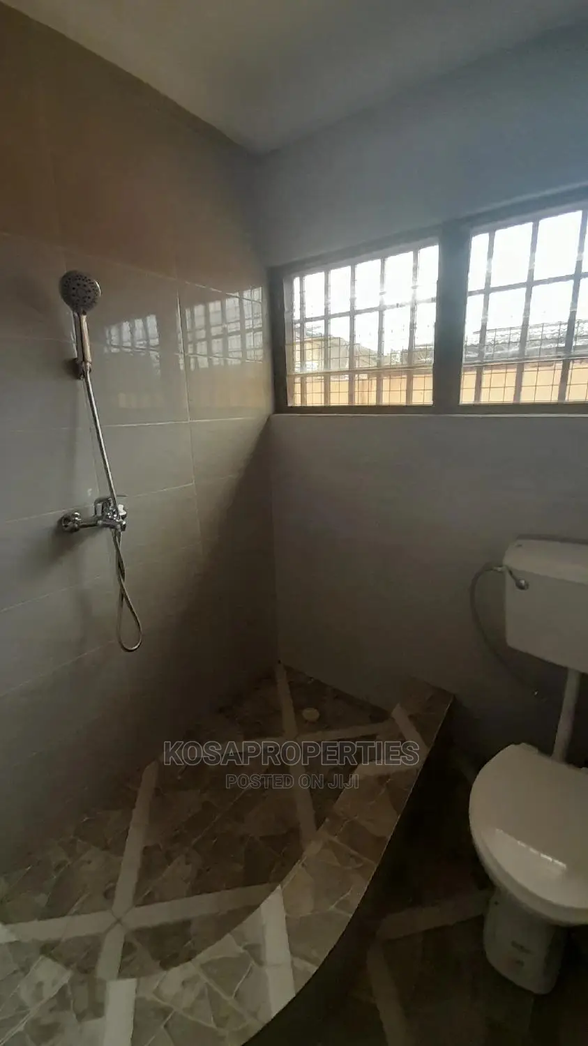 4bdrm Apartment in Palm Wine Junction for rent