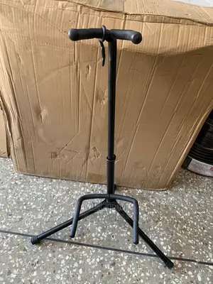Standard Guitar Stand