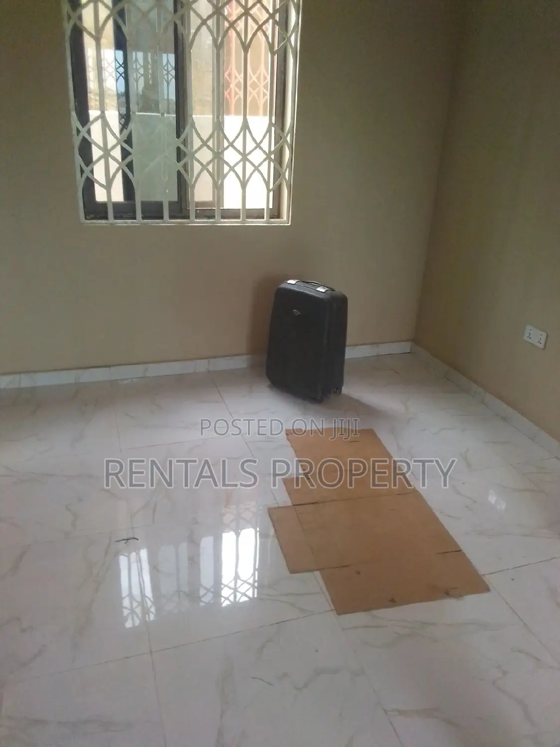 1bdrm Apartment in Adenta for rent