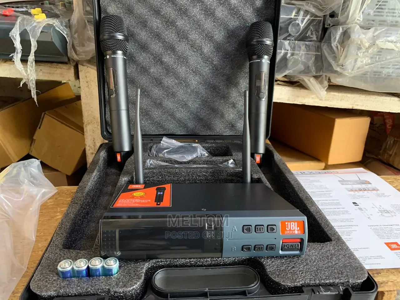 JBL Urx9900 Cordless Microphone