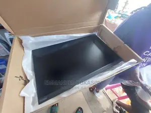 24inches Monitor