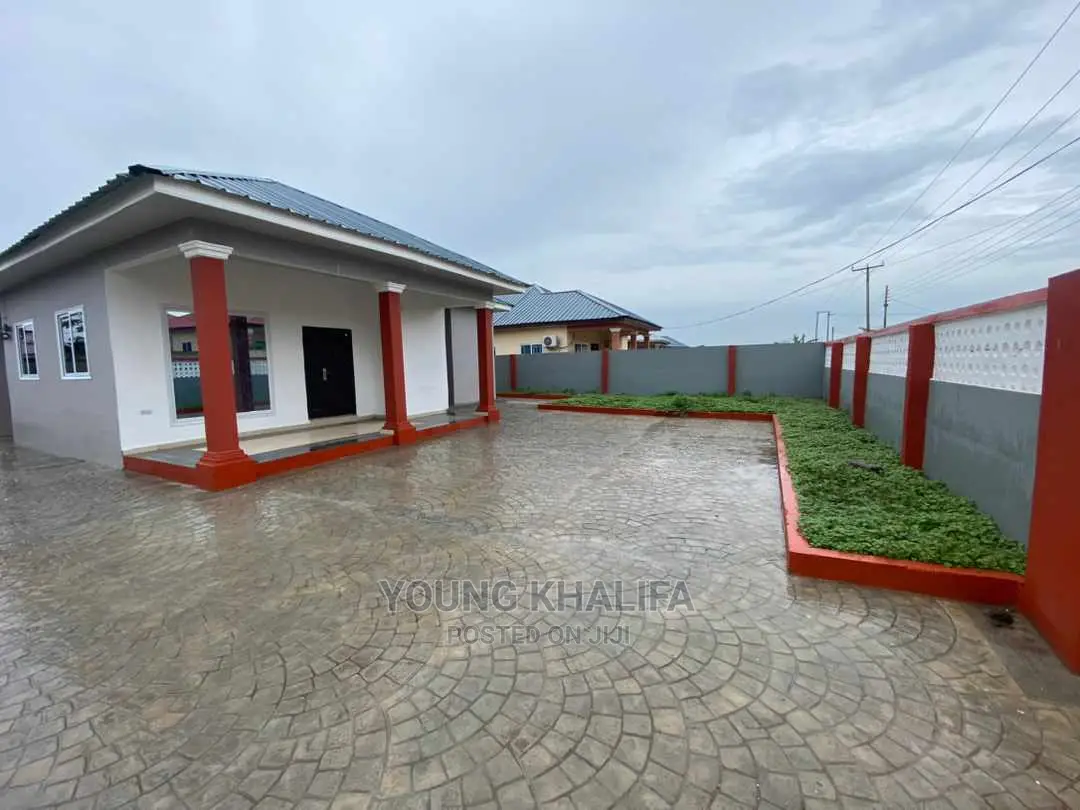 2bdrm House in Blue Rose City, Kasoa for sale