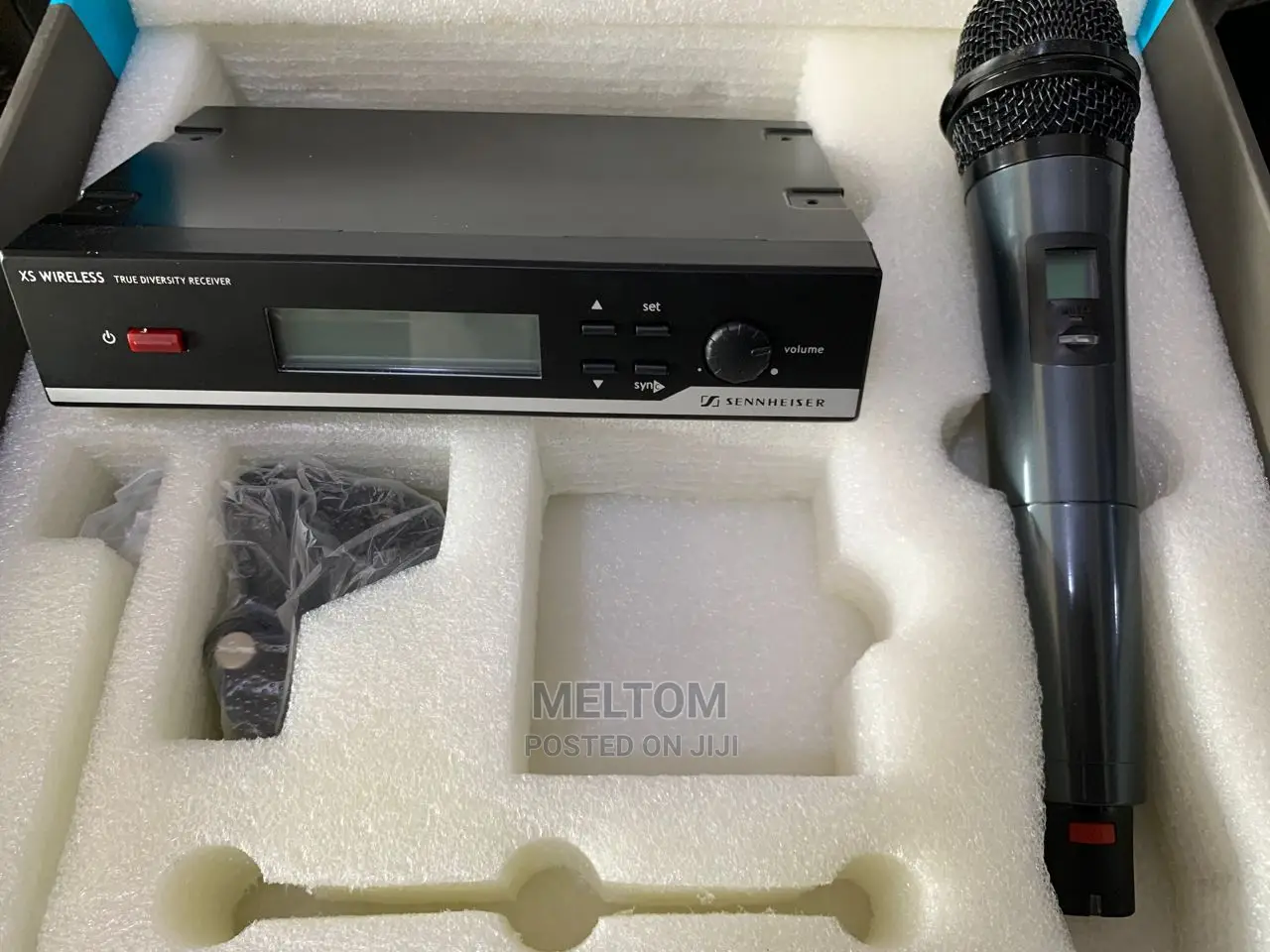 Sennheiser E835 Cordless Microphone