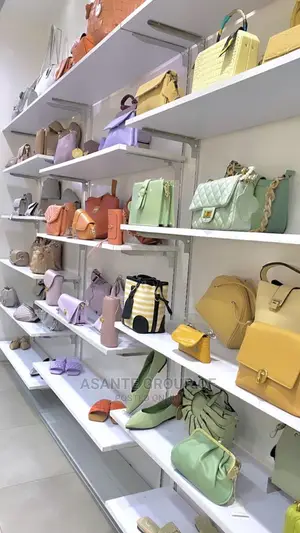 Quality and Affordable Modern Shelves for Shops and Offices