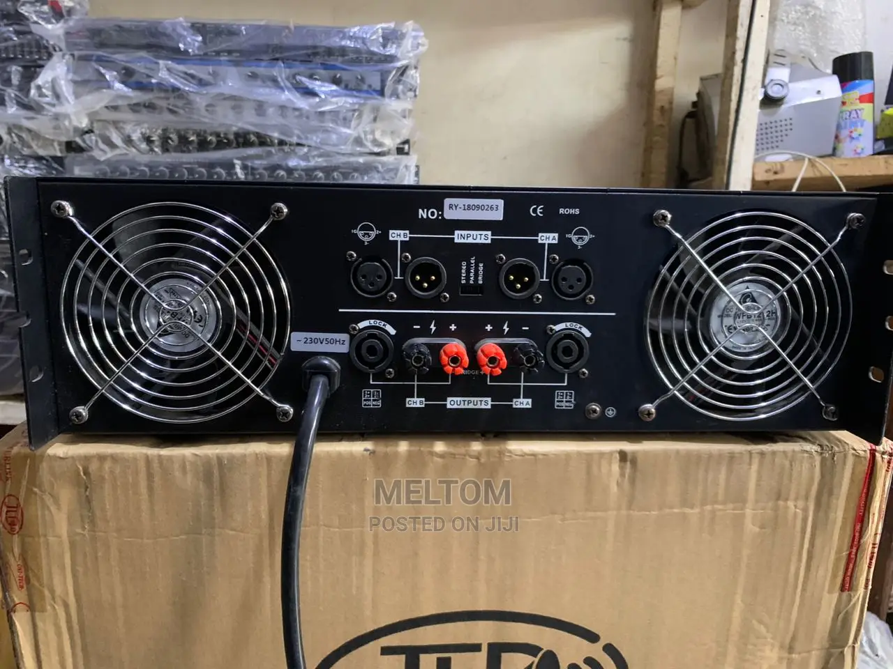 Tremor QT-8000 Mid and Bass Sub Amplifier