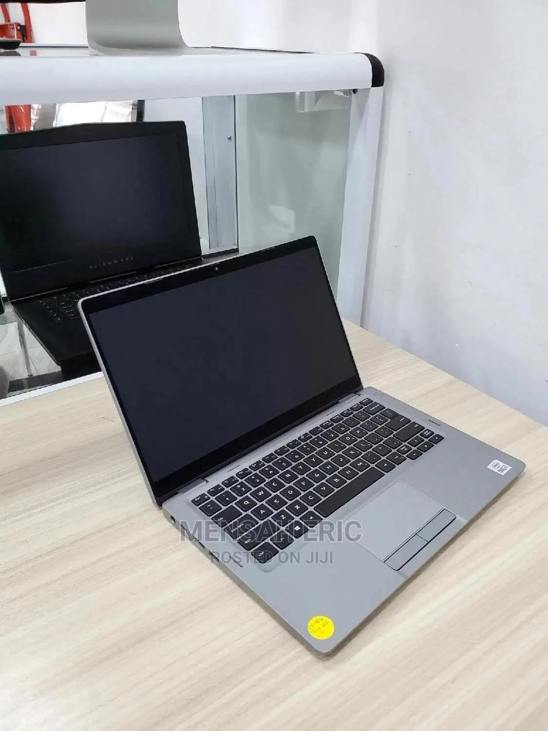 Laptop Dell Latitude 5310 16GB Intel Core I7 SSD 512GB