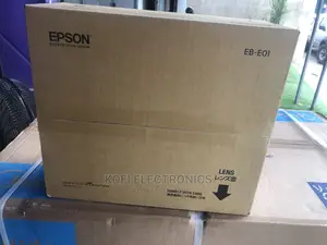 EPSON EB-E01 MULTIMEDIA PROJECTOR With Usb Display Function