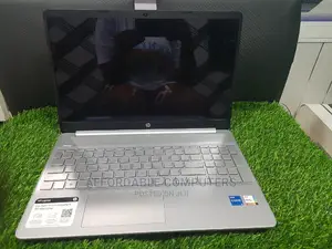 New Laptop HP 15 8GB Intel Core I5 SSD 512GB