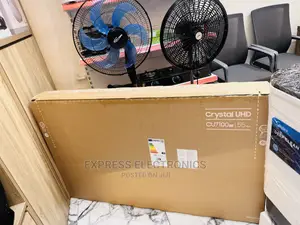 Creative Display UHD Smart 55”Cu7172 Samsung