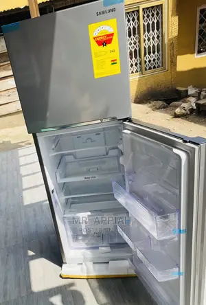 Sealed Samsung Rt31 Top Freezer Fridge(Gray) 