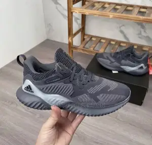 Adidas Alphabounce
