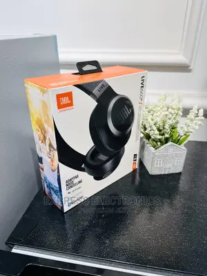JBL Live 660 Quality Headphones 