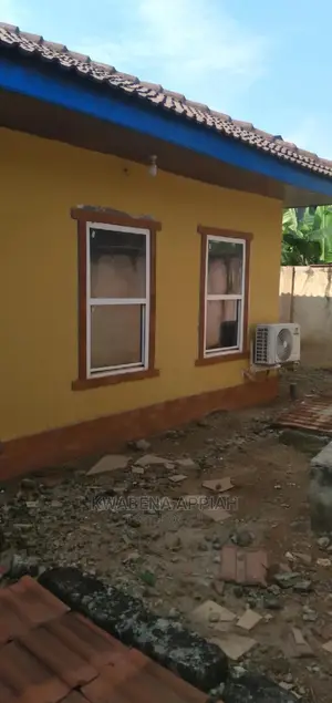 3bdrm House in Mark Estate At, Kumasi Metropolitan for sale